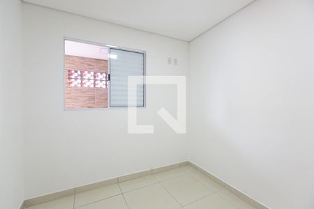 Quarto 1 de casa para alugar com 2 quartos, 60m² em Jardim Santana, São Paulo