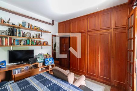 Quarto 2 de casa à venda com 3 quartos, 1000m² em Trevo, Belo Horizonte