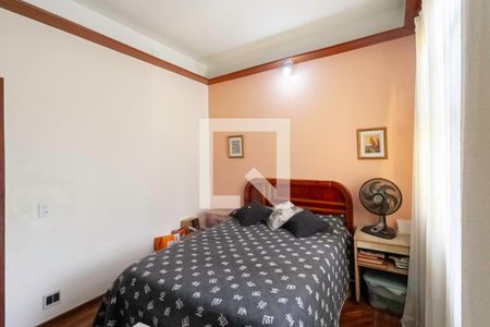 Quarto 1 de casa à venda com 3 quartos, 1000m² em Trevo, Belo Horizonte