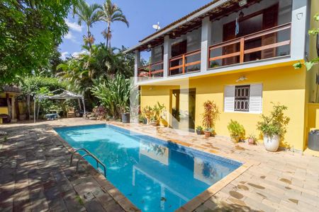 Quintal de casa à venda com 3 quartos, 1000m² em Trevo, Belo Horizonte