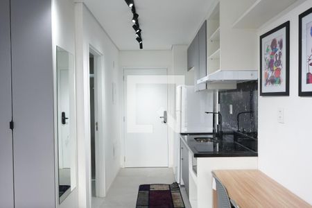 Cozinha de kitnet/studio para alugar com 1 quarto, 25m² em Vila Regente Feijó, São Paulo