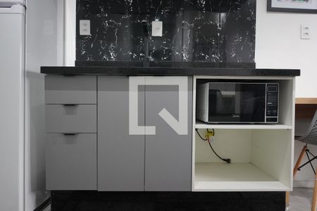 Cozinha de kitnet/studio para alugar com 1 quarto, 25m² em Vila Regente Feijó, São Paulo