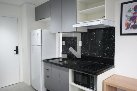 Cozinha de kitnet/studio para alugar com 1 quarto, 25m² em Vila Regente Feijó, São Paulo