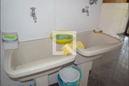 Área de Serviço de casa à venda com 4 quartos, 535m² em Vila Ida, São Paulo