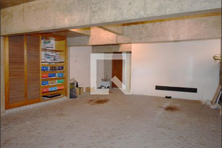 Garagem de casa à venda com 4 quartos, 535m² em Vila Ida, São Paulo