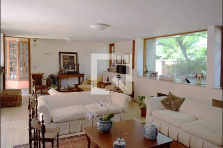 Sala de estar de casa à venda com 4 quartos, 535m² em Vila Ida, São Paulo