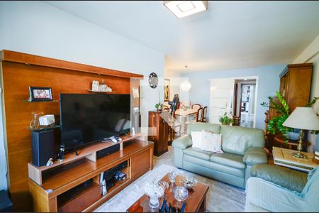 Sala de apartamento à venda com 4 quartos, 154m² em Tijuca, Rio de Janeiro