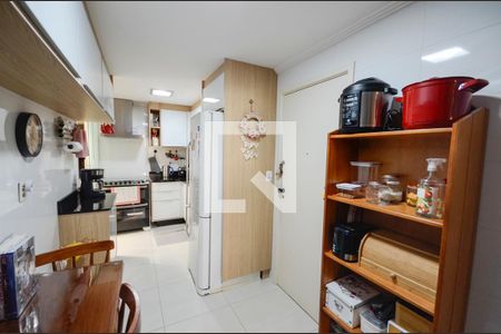 Cozinha de apartamento à venda com 4 quartos, 154m² em Tijuca, Rio de Janeiro