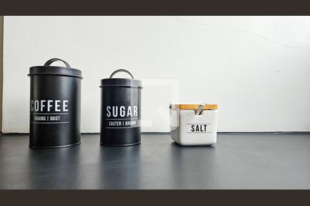Cozinha de kitnet/studio para alugar com 1 quarto, 25m² em Vila Santana, São Paulo