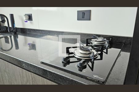 Cozinha de kitnet/studio para alugar com 1 quarto, 25m² em Vila Santana, São Paulo