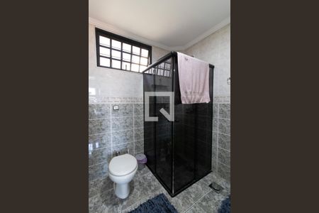 Banheiro/Suíte 1 de casa à venda com 5 quartos, 328m² em Parque Alto Taquaral, Campinas