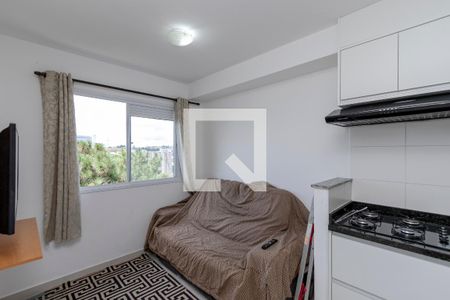 Sala/ Cozinha de apartamento para alugar com 1 quarto, 27m² em Jardim Mirante, São Paulo
