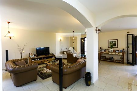 Sala de casa à venda com 3 quartos, 442m² em Jardim Londrina, São Paulo