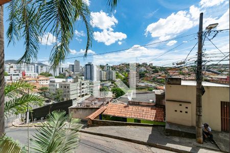 Varanda da Sala de casa à venda com 3 quartos, 270m² em Palmeiras, Belo Horizonte