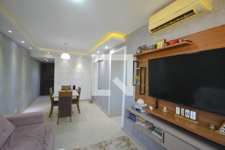 Sala de apartamento para alugar com 2 quartos, 106m² em Caonze, Nova Iguaçu
