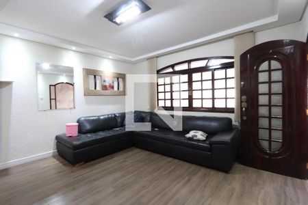 Sala de casa para alugar com 3 quartos, 150m² em Jardim Vila Formosa, São Paulo