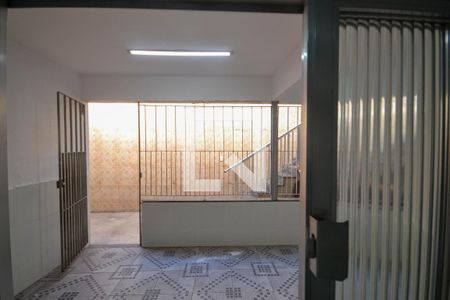 Sala de casa para alugar com 2 quartos, 115m² em Ponto Chic, Nova Iguaçu
