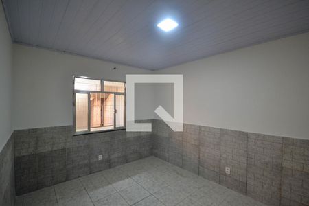 Quarto 1 de casa para alugar com 2 quartos, 115m² em Ponto Chic, Nova Iguaçu