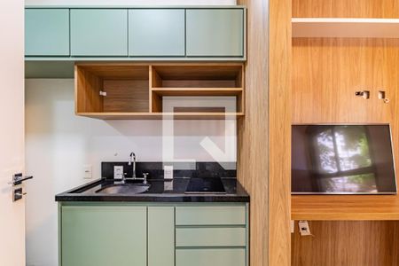 Cozinha de kitnet/studio à venda com 1 quarto, 26m² em Campo Belo, São Paulo