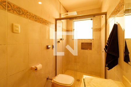 Banheiro da Suíte 2 de casa à venda com 3 quartos, 260m² em Vila Nivi, São Paulo