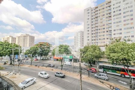 Sala vista  de apartamento à venda com 2 quartos, 65m² em Higienópolis, Rio de Janeiro