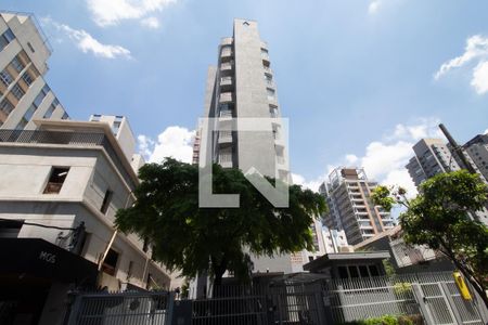 Fachada de apartamento para alugar com 2 quartos, 120m² em Sumaré, São Paulo