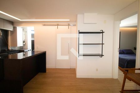 Sala de apartamento para alugar com 2 quartos, 123m² em Pinheiros, São Paulo