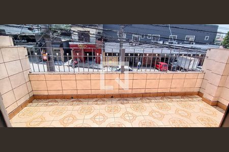 Varanda de casa para alugar com 3 quartos, 164m² em Jardim Monte Alegre, Taboão da Serra