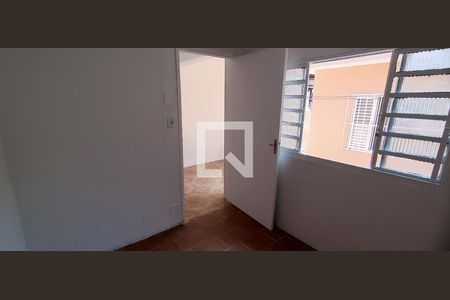 Edícula de casa para alugar com 3 quartos, 164m² em Jardim Monte Alegre, Taboão da Serra