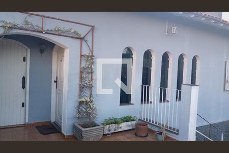 Casa à venda com 1 quarto, 235m² em Campestre, Santo André