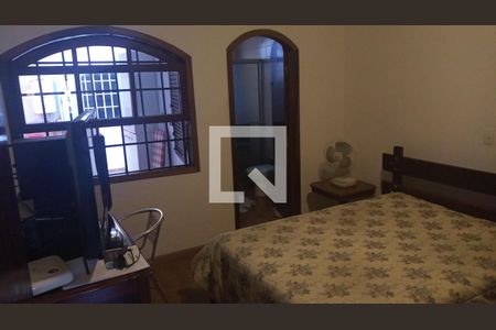 Casa à venda com 1 quarto, 235m² em Campestre, Santo André