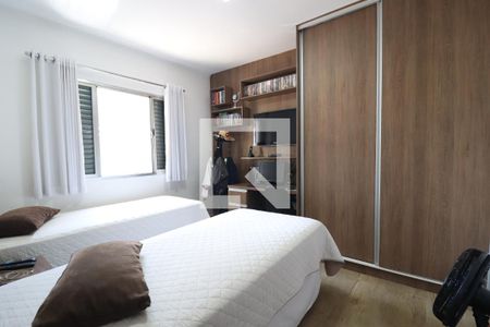 Quarto 2 de casa à venda com 2 quartos, 136m² em Parque Novo Oratório, Santo André