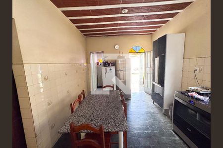 Cozinha  de casa à venda com 4 quartos, 97m² em Centro, Contagem