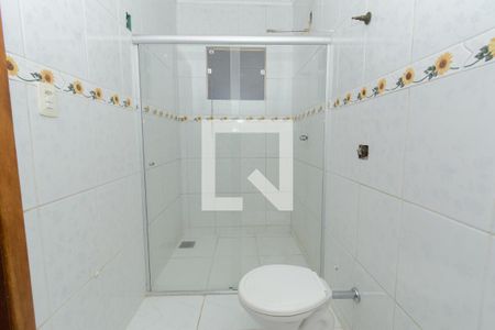 Banheiro da Suíte de casa à venda com 3 quartos, 200m² em Jardim Laguna, Contagem