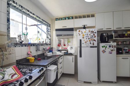 Cozinha de casa à venda com 6 quartos, 202m² em Camboinhas, Niterói