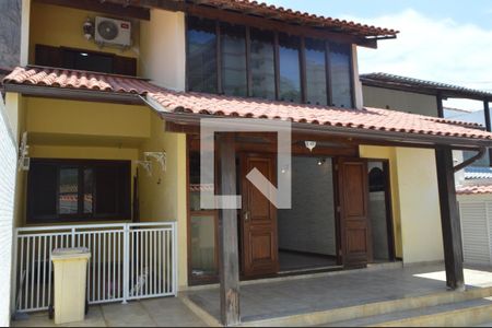 Fachada de casa de condomínio à venda com 5 quartos, 305m² em Freguesia (jacarepaguá), Rio de Janeiro