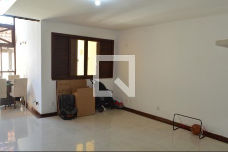 Sala 1 de casa de condomínio à venda com 5 quartos, 305m² em Freguesia (jacarepaguá), Rio de Janeiro