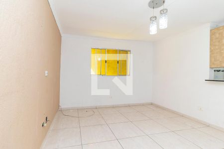 Sala de casa para alugar com 1 quarto, 85m² em Vila Aparecida, São Paulo