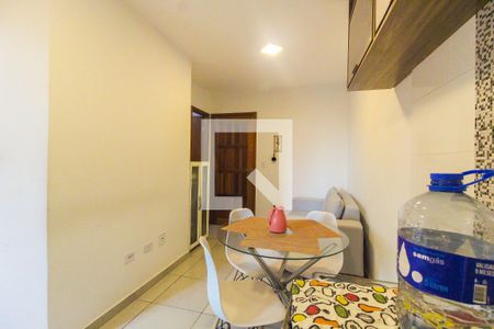 Sala/Cozinha de apartamento para alugar com 2 quartos, 38m² em Itaquera, São Paulo