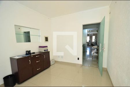 Cozinha casa1 de casa à venda com 4 quartos, 300m² em Pompéia, Belo Horizonte