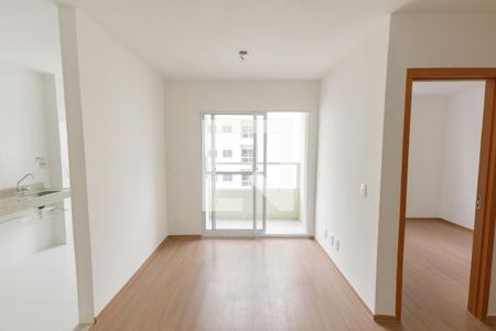 Sala de apartamento para alugar com 2 quartos, 45m² em Costa E Silva, Porto Alegre