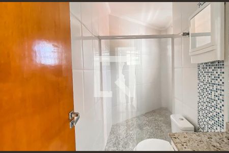 Banheiro de apartamento à venda com 1 quarto, 55m² em Vila Euthalia, São Paulo