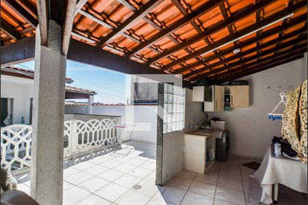 Área de Serviço de casa à venda com 3 quartos, 300m² em Vila Alto de Santo Andre, Santo André