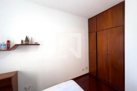 Quarto 2 de apartamento para alugar com 2 quartos, 70m² em Vila Dom Pedro I, São Paulo