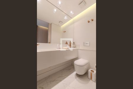 Lavabo de apartamento à venda com 4 quartos, 240m² em Bela Vista, São Paulo