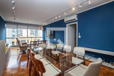 Sala de apartamento à venda com 2 quartos, 140m² em Cerqueira César, São Paulo