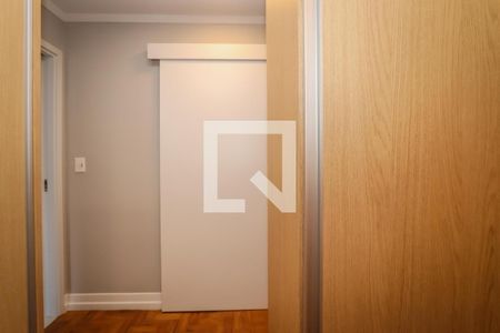 Closet da Suite de apartamento à venda com 2 quartos, 140m² em Cerqueira César, São Paulo