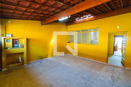 Garagem de casa para alugar com 2 quartos, 70m² em Vila Campestre, São Paulo