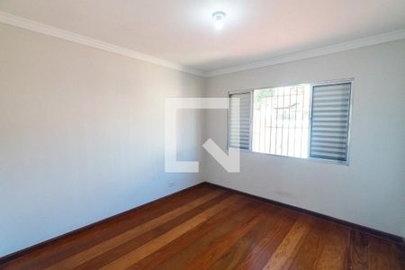 Quarto 2 de casa para alugar com 2 quartos, 70m² em Vila Campestre, São Paulo