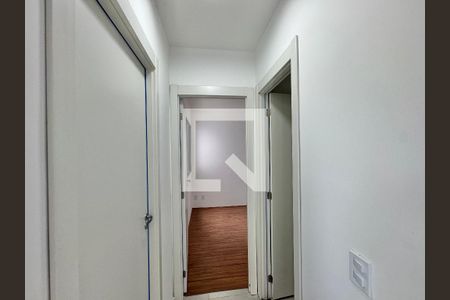 Corredor de apartamento à venda com 2 quartos, 40m² em Recreio dos Bandeirantes, Rio de Janeiro